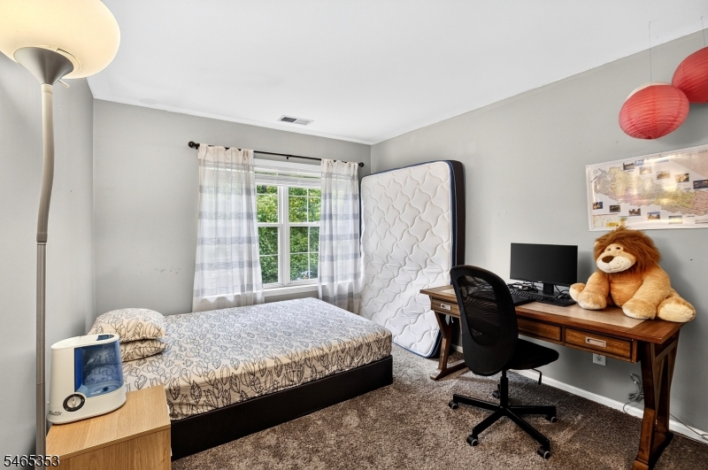 48 Waugh Court Bridgewater NJ 08807