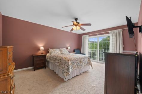 214 Riverwalk Way Clifton NJ 07014
