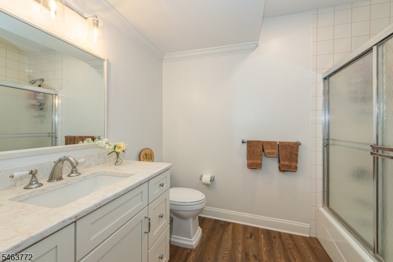4 Pippins Way Morris NJ 07960
