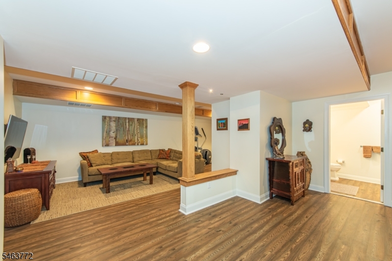 4 Pippins Way Morris NJ 07960
