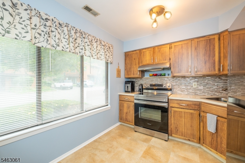 20132 Westview Wharton NJ 07885