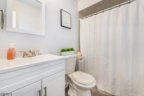 10 Augusta Drive Vernon NJ 07462