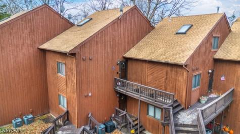 10 Augusta Drive Vernon NJ 07462