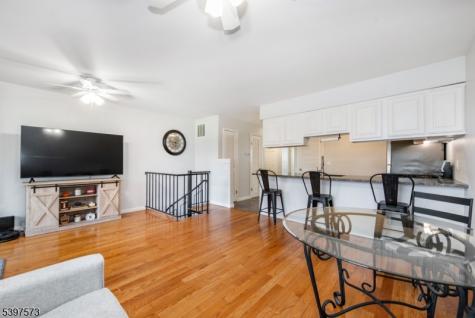 10 Augusta Drive Vernon NJ 07462