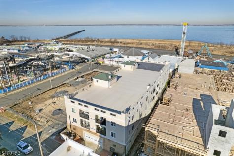 276 Beachway Ave Unit 8 Keansburg NJ 07734