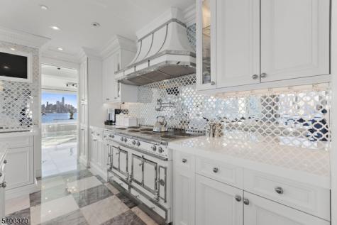 600 Harbor Boulevard Weehawken NJ 07086