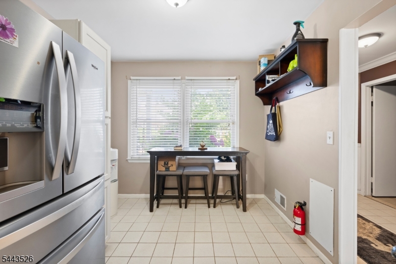 3 Sandpiper Drive Sayreville NJ 08859