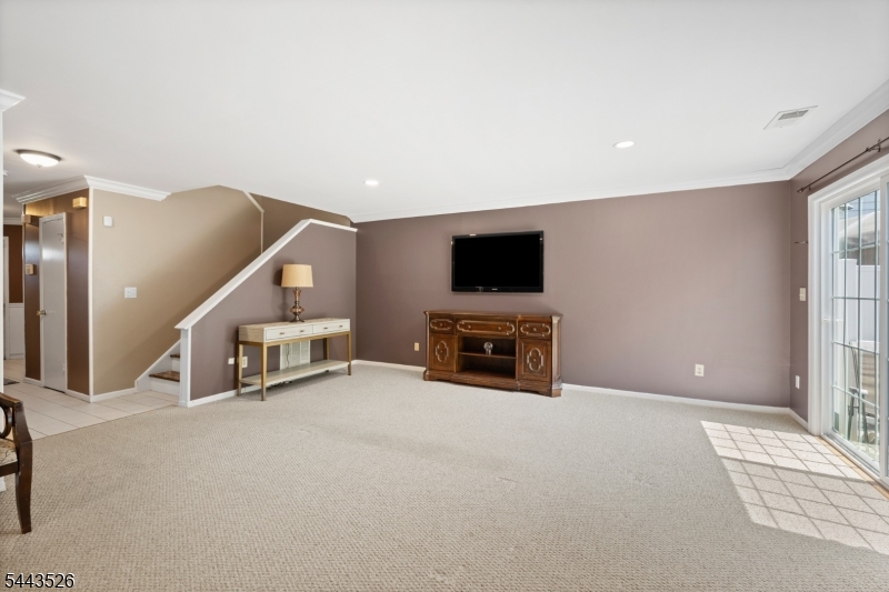 3 Sandpiper Drive Sayreville NJ 08859