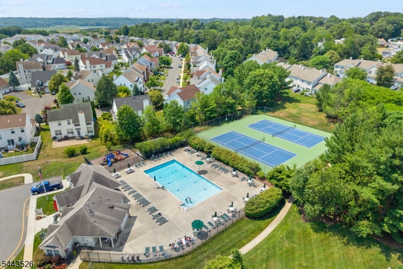 3 Sandpiper Drive Sayreville NJ 08859