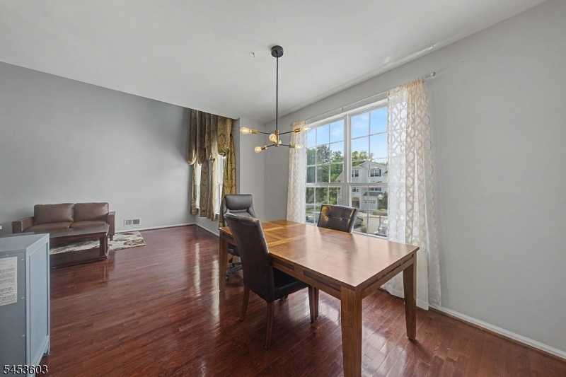 7 Caroline Foster Court Morris NJ 07960