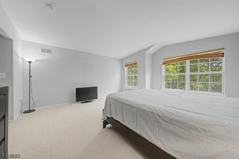 7 Caroline Foster Court Morris NJ 07960