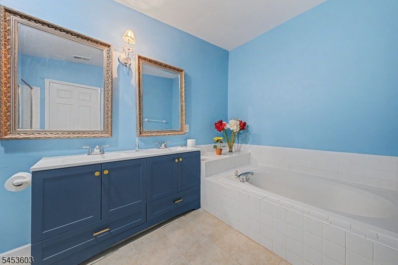 7 Caroline Foster Court Morris NJ 07960
