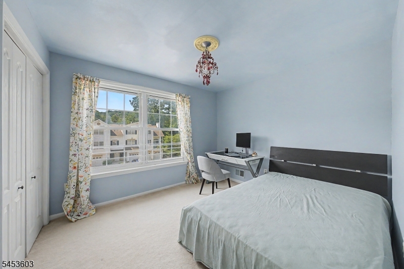 7 Caroline Foster Court Morris NJ 07960