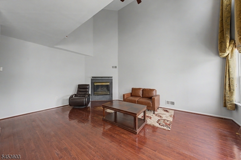 7 Caroline Foster Court Morris NJ 07960