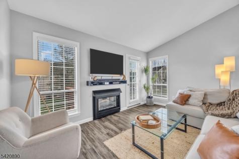 166 Aster Court Readington NJ 08889