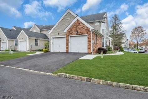 166 Aster Court Readington NJ 08889