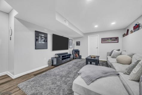 166 Aster Court Readington NJ 08889