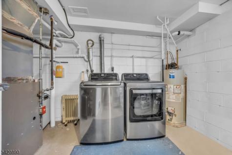 166 Aster Court Readington NJ 08889
