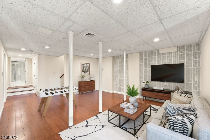 20 Moran Road West Orange NJ 07052