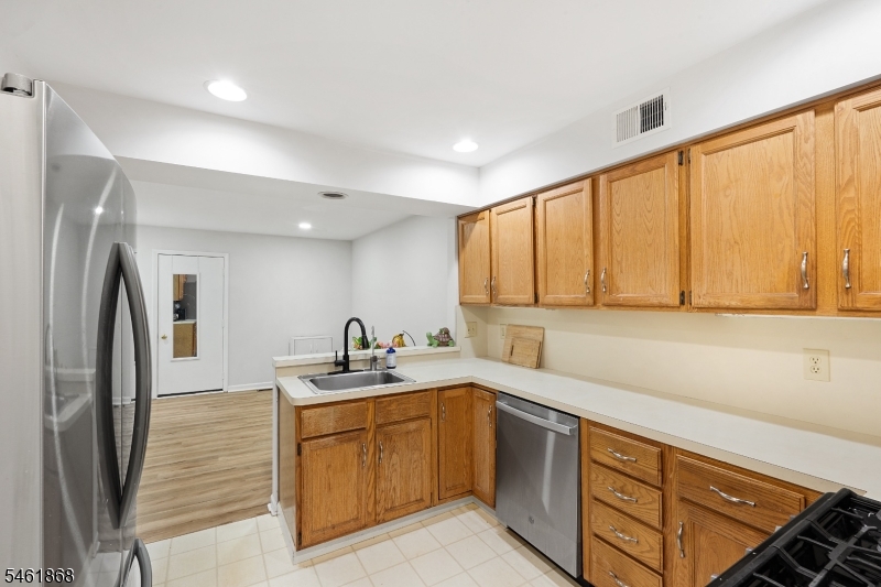 16 Stone Edge Road Bedminster NJ 07921