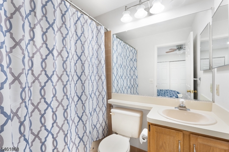 16 Stone Edge Road Bedminster NJ 07921