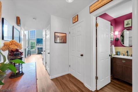 4707 Patterson Street Bridgewater NJ 08807