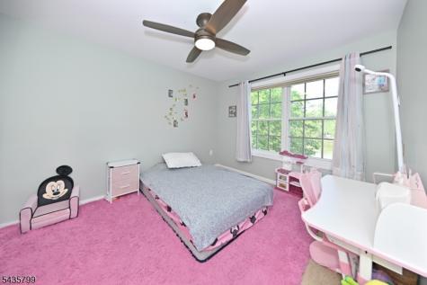 32 Rosewood Court North Haledon NJ 07508