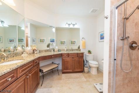 4203 Hoover Lane Rockaway NJ 07866