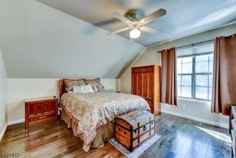 50 Beacon Hill Road West Milford NJ 07480