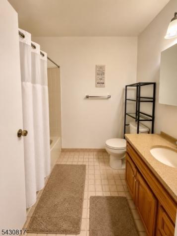 110 Keystone Court Woodbridge NJ 07095
