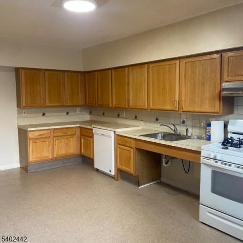268 W Kinney Street Newark NJ 07103