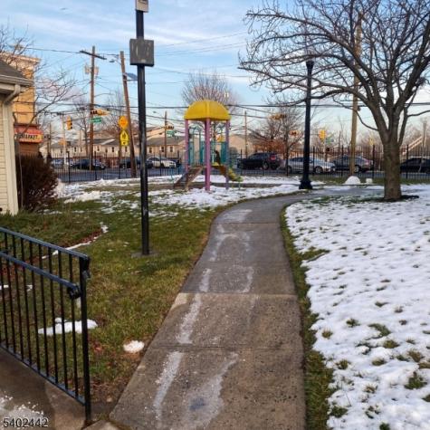 268 W Kinney Street Newark NJ 07103
