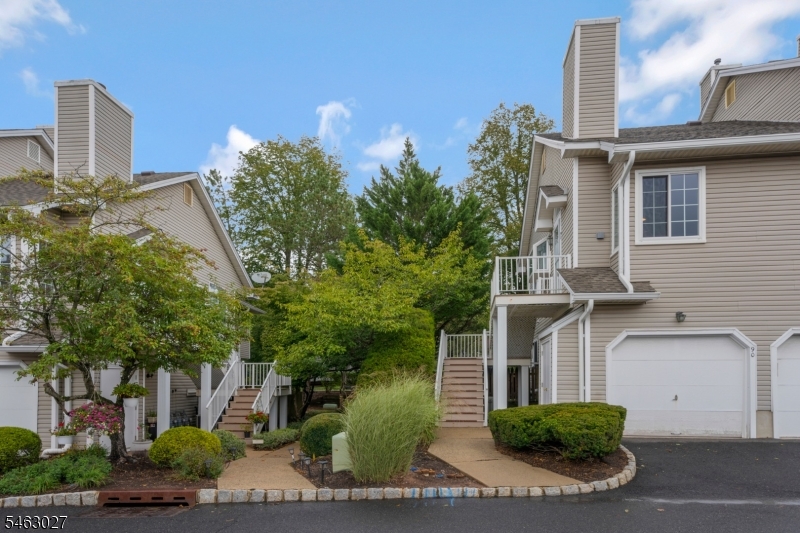 90 Birchwood Road Bedminster NJ 07921