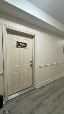 15 Tichenor Lane Newark NJ 07114