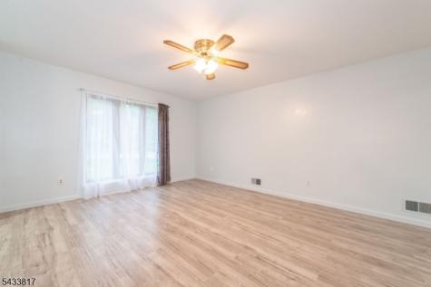 131 Mcpeek Road Andover NJ 07848