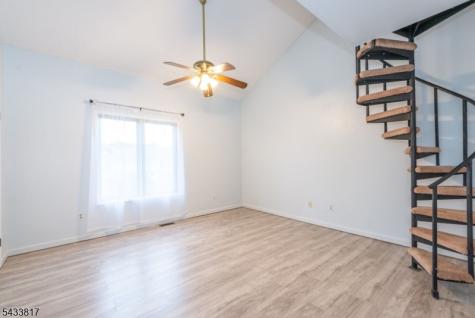 131 Mcpeek Road Andover NJ 07848