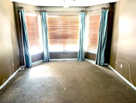 17 Millie Lane East Hanover NJ 07936