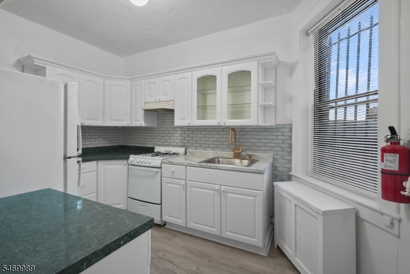 33 62nd Street West New York NJ 07093