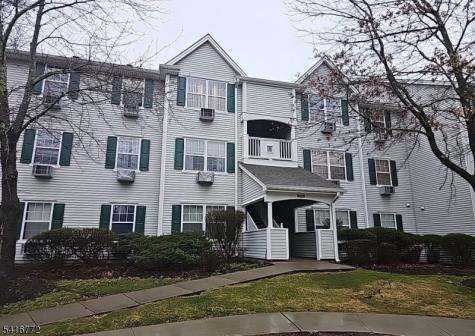 107 Chatfield Drive Pequannock NJ 07444