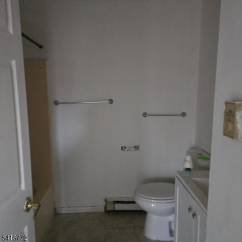 107 Chatfield Drive Pequannock NJ 07444