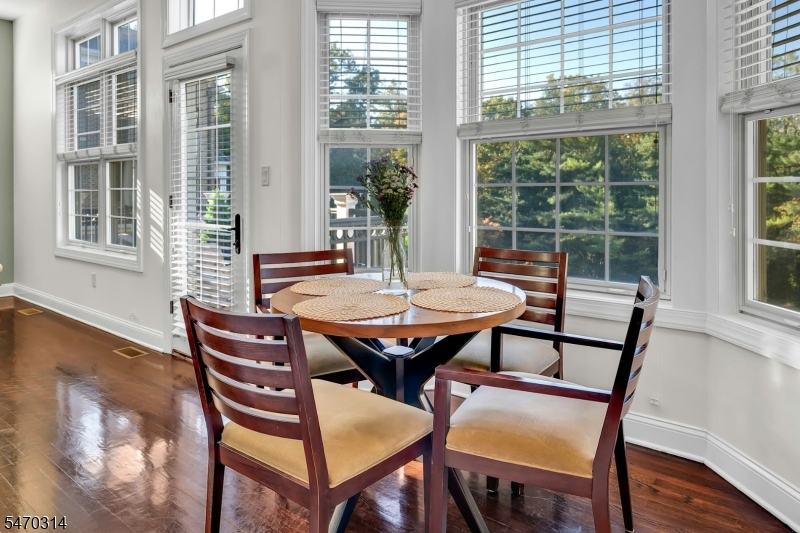 18 Howland Terrace Morris NJ 07960