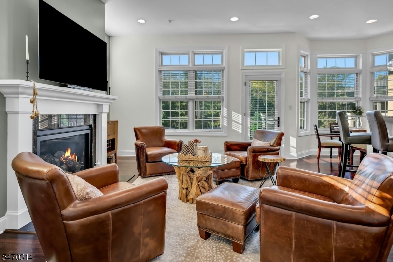 18 Howland Terrace Morris NJ 07960