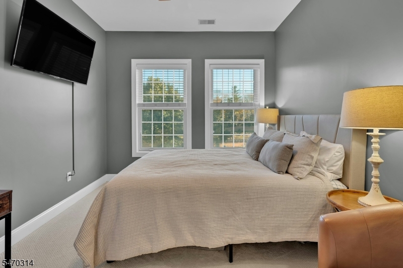 18 Howland Terrace Morris NJ 07960