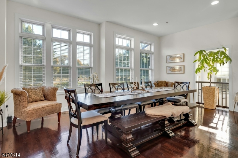 18 Howland Terrace Morris NJ 07960