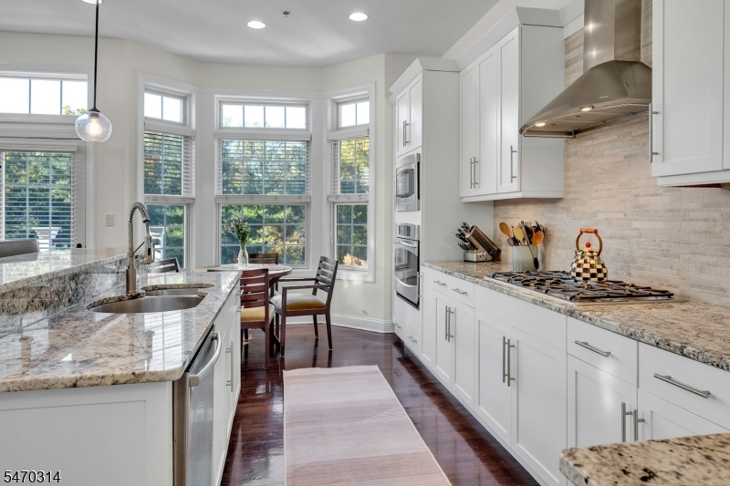 18 Howland Terrace Morris NJ 07960