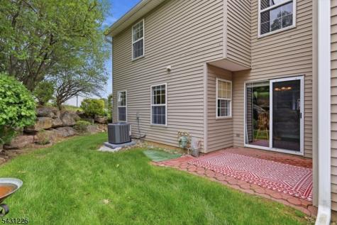 64 Cambridge Oxford NJ 07863