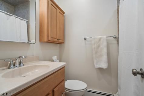 18 B Foxwood Dr Unit B Morris Plains NJ 07950