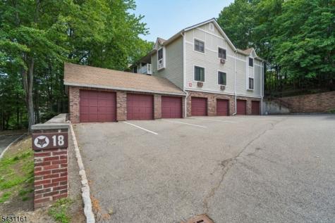 18 B Foxwood Dr Unit B Morris Plains NJ 07950