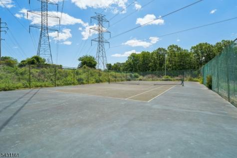 18 B Foxwood Dr Unit B Morris Plains NJ 07950