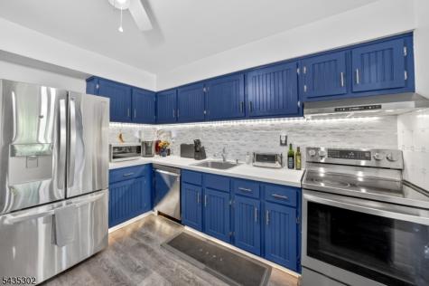 808 Eves Drive Hillsborough NJ 08844